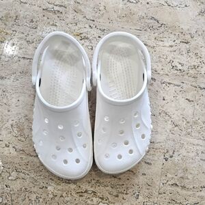 Women's Classic Style Crocs Clogs In White